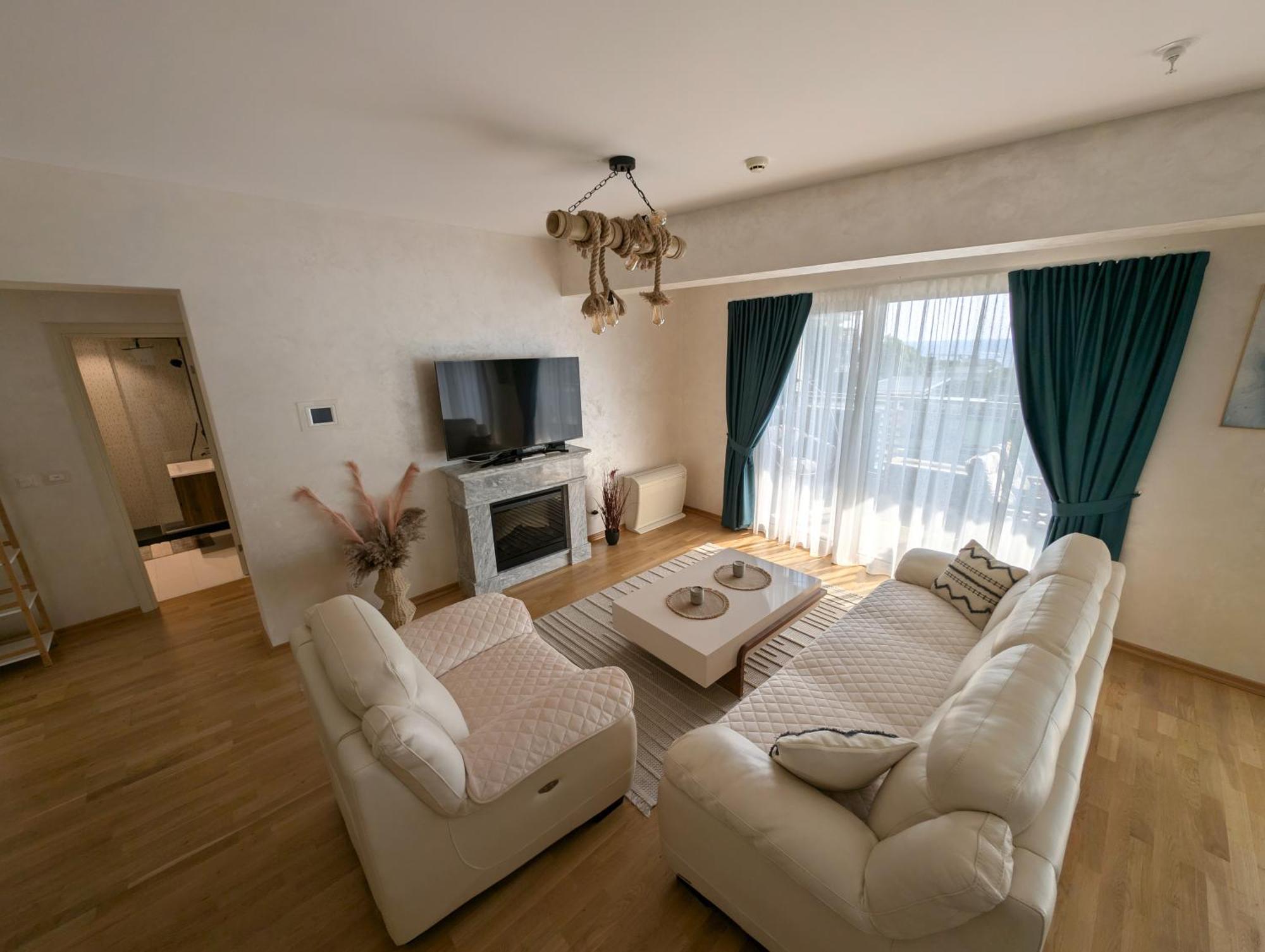 Apartment Lux Harmonia Budva