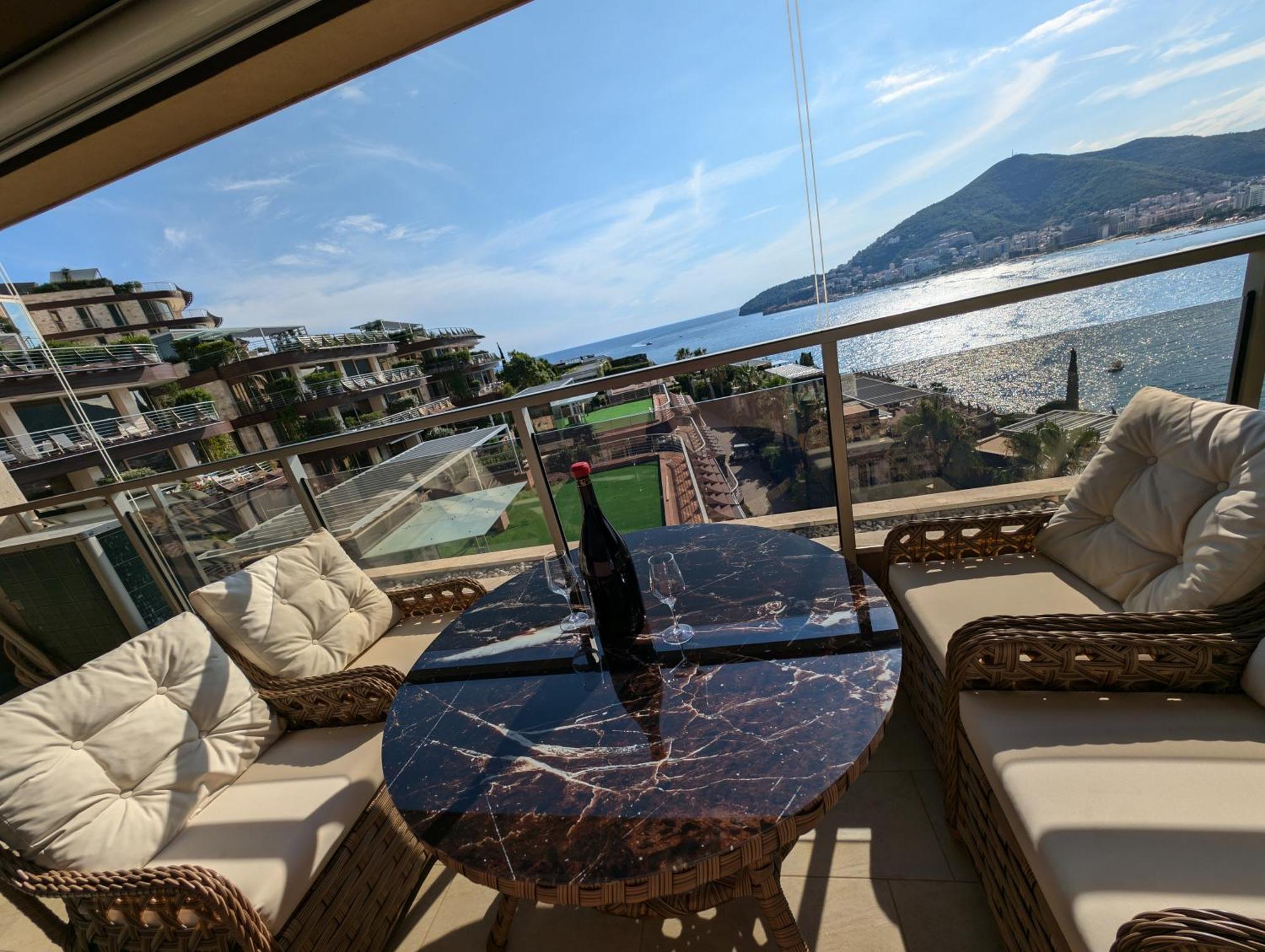 Apartment Lux Harmonia