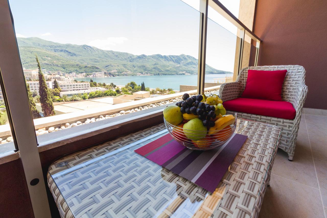 Lux Harmonia Apartment